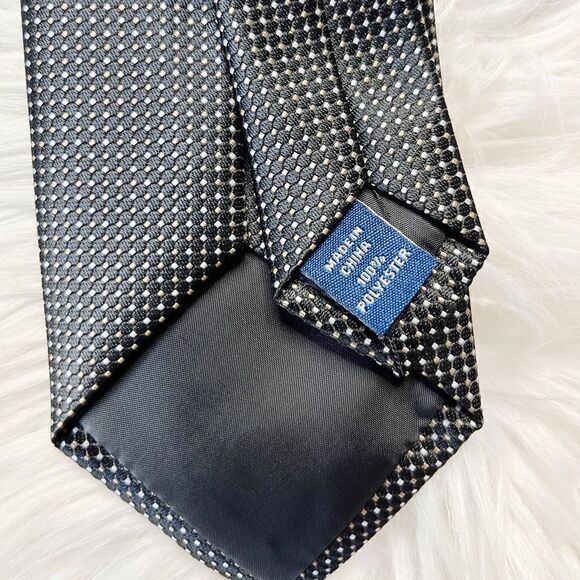 George Zip Micro Neat Dotted Tie Black - Picture 6 of 6